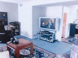 2202 Live Oak Ln, Columbia, MO 65202