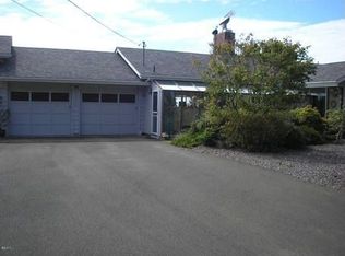 2730 SW Breakers Dr, Waldport, OR
