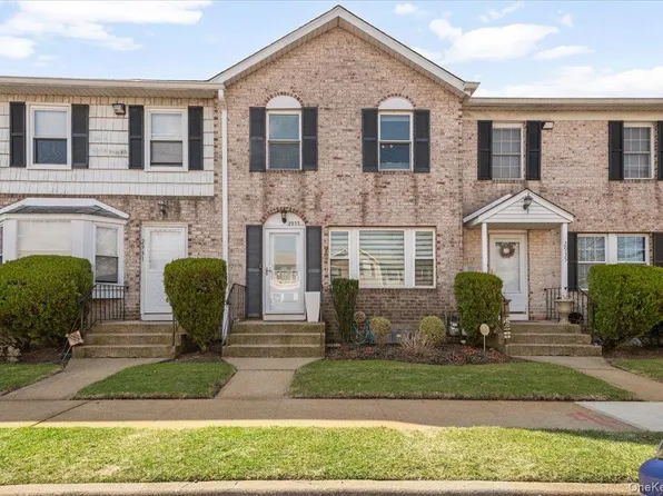 2933 Grand Avenue, Baldwin, NY 11510