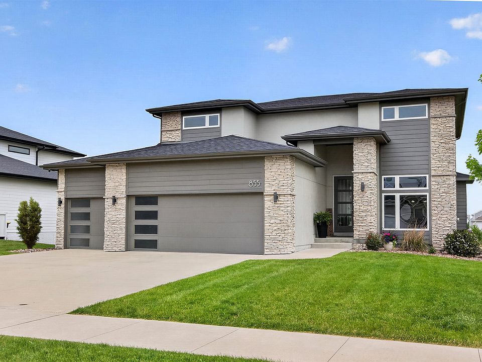 1st image of 855 Sandstone Point