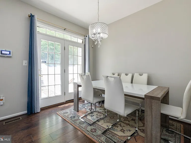 4004 Meadow Trail Ln — Photo 12