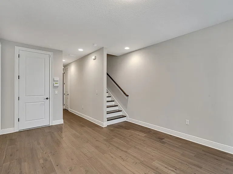 3215 W De Leon St #5 — Photo 4