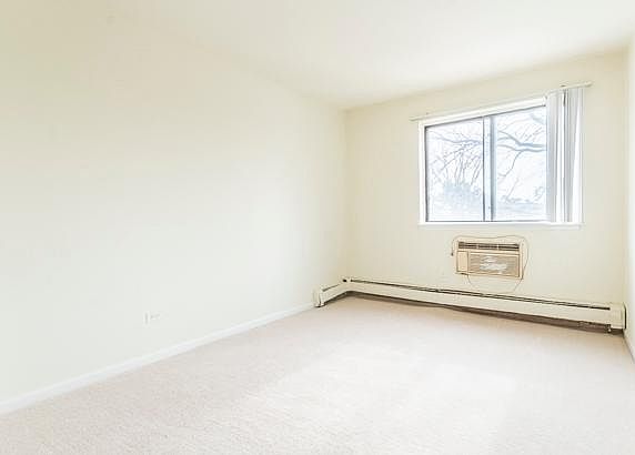3rd image of 1485 N Winslowe Dr APT 304