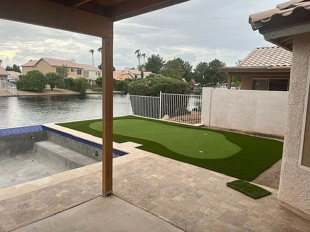 3 bed, 2.5 bath, 1888 sqft, $3,695 — Photo 2