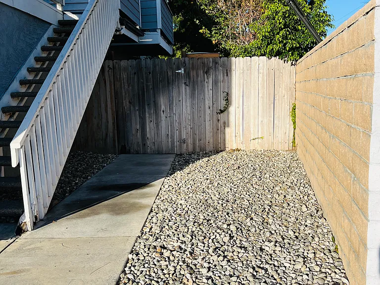 1200 S Sharon Cir #5 — Photo 13