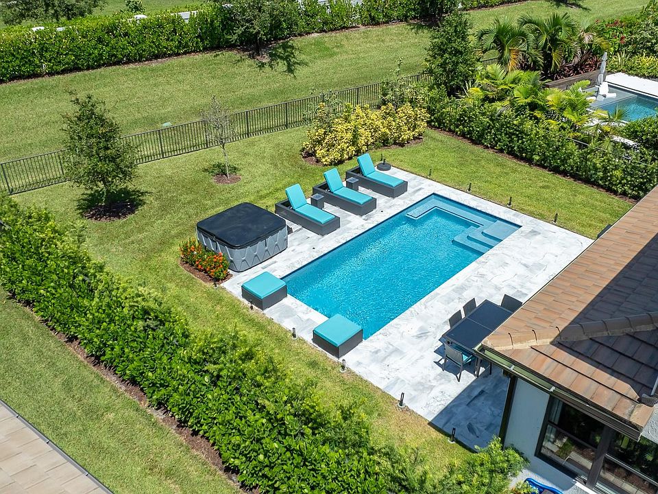 1st image of 4658 Pinehurst Trail