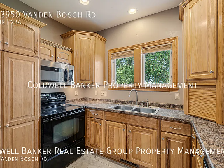 N3950 Vanden Bosch Rd — Photo 10