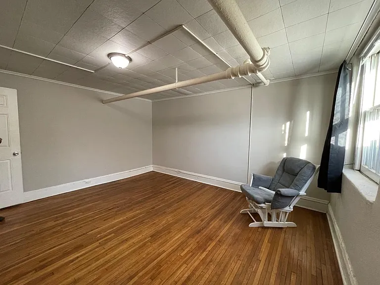 854 Linwood Ave #5 — Photo 6