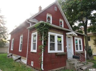 124 10th St, Silvis, IL 61282