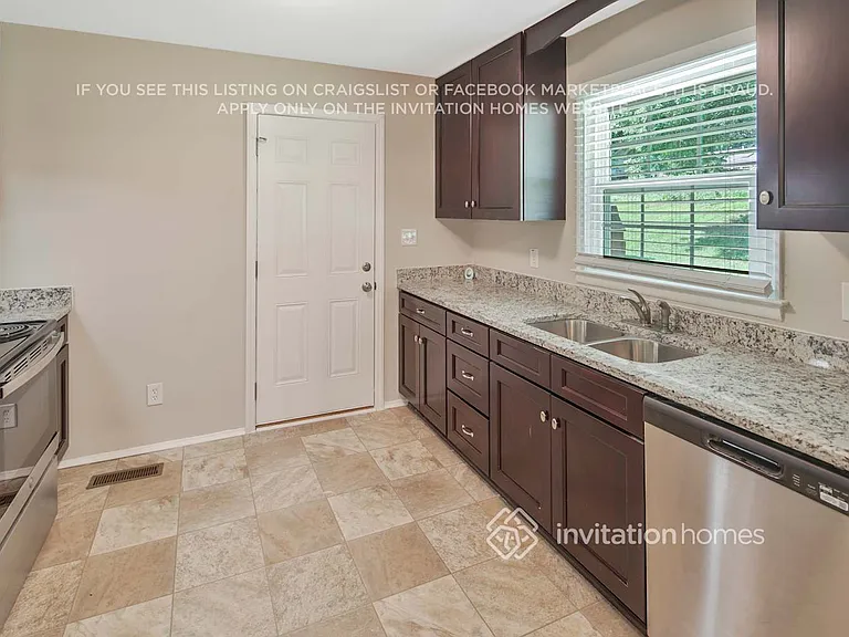 3616 Slagle Dr — Photo 13