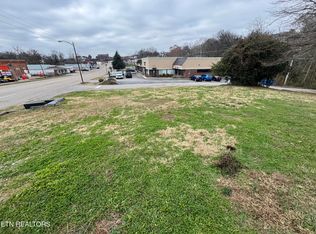 601 E Broadway St, Lenoir City, TN 37771