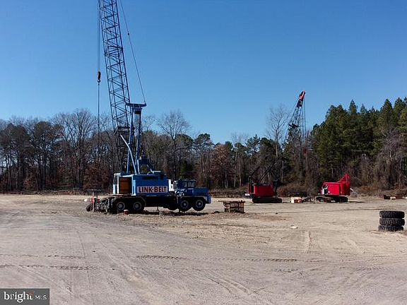 4th image of 313 Tansboro Rd