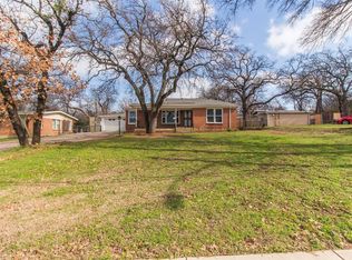2505 Stark St, Fort Worth, TX 76112