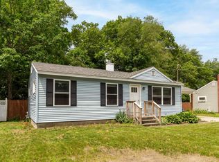112 Tracy Dr, Burlington, VT 05408