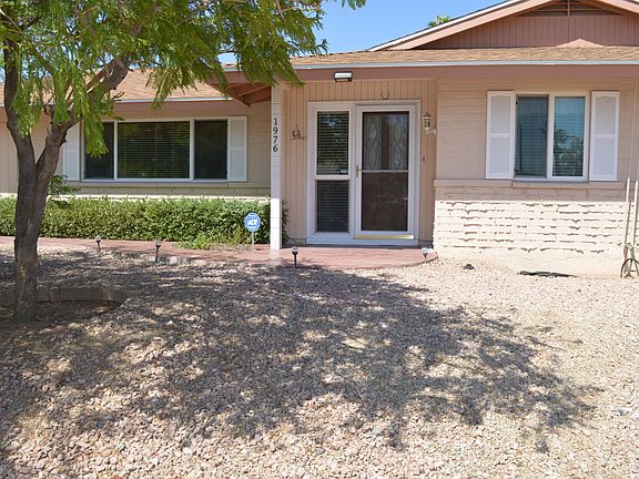 4th image of 1976 W Coolbrook Ave