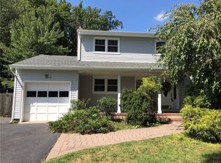 18 Devon Rd, Edison, NJ 08820