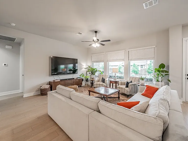 7716 Winterbloom Way — Photo 23