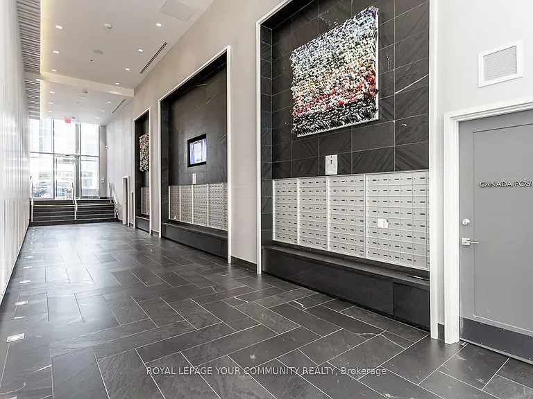 42 Charles St E #2610 — Photo 23