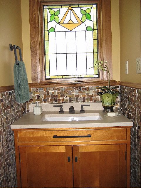 1st floor powder room