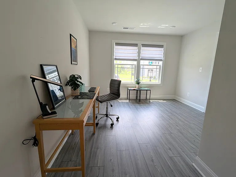 Home Office first floor or 4th bedroom