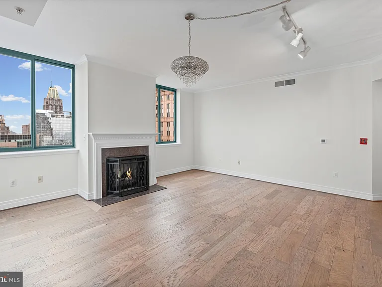 414 Water St #2903 — Photo 12
