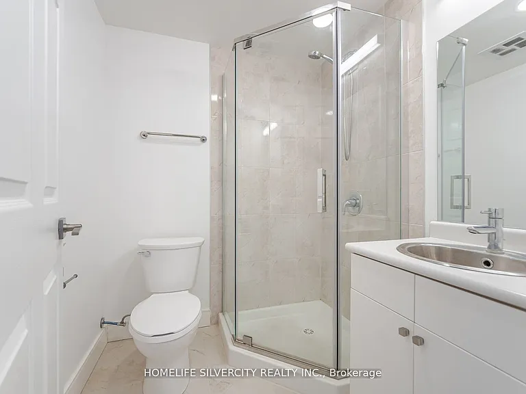 1 Wellington St #315 — Photo 24