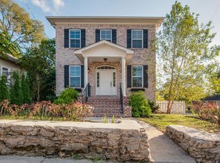 1025 Summitt Ave, Nashville, TN 37203