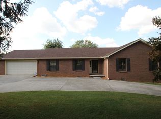 3921 Meredith Rd, Knoxville, TN 37921