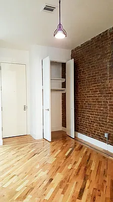 Rented by Exit Realty Supreme | media 18