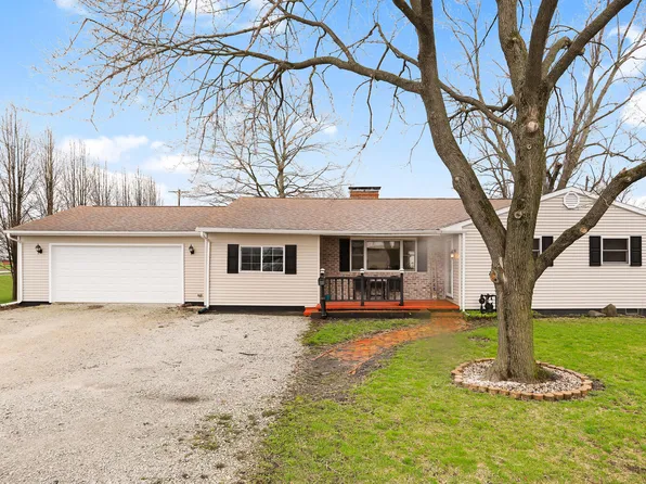 103 W Maple St, Gibson City, IL 60936
