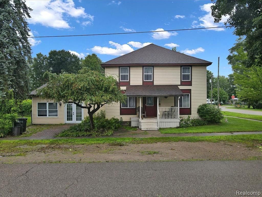 4554 Middle St, Columbiaville, MI 48421 MLS 20230037026 Zillow