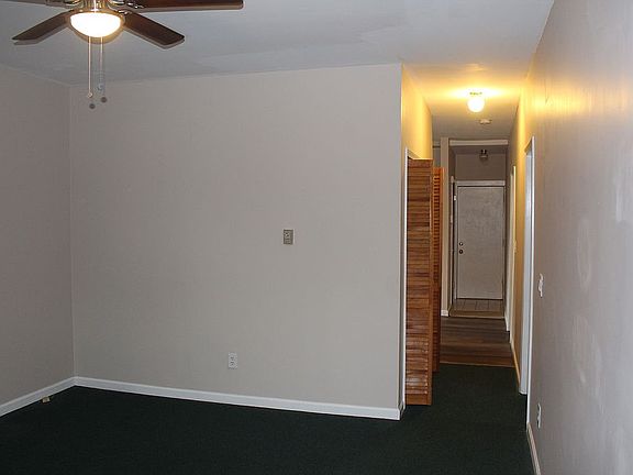 living room /hallway