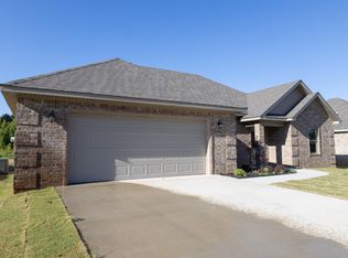 404 Gia, Bono, AR 72416