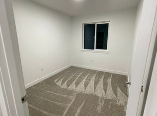 517 N Hartford St #120, Kennewick, WA 99336