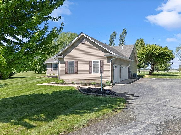 4th image of 70 Dutch Creek Dr