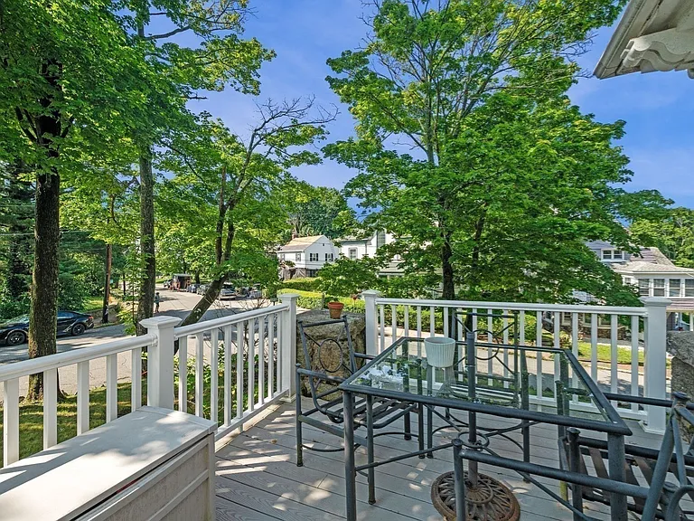 28 Columbus Ave #4 — Photo 15