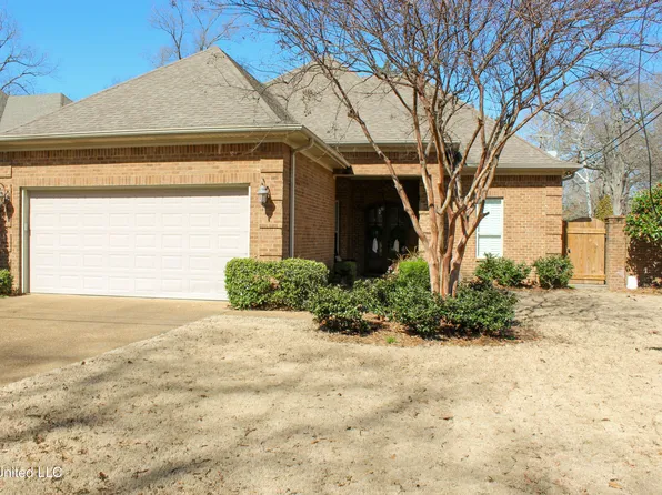 121 E Wilson Ave, Greenwood, MS 38930