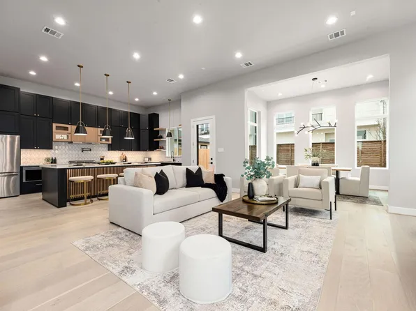 2307 Saint Emanuel St, Houston, TX 77004