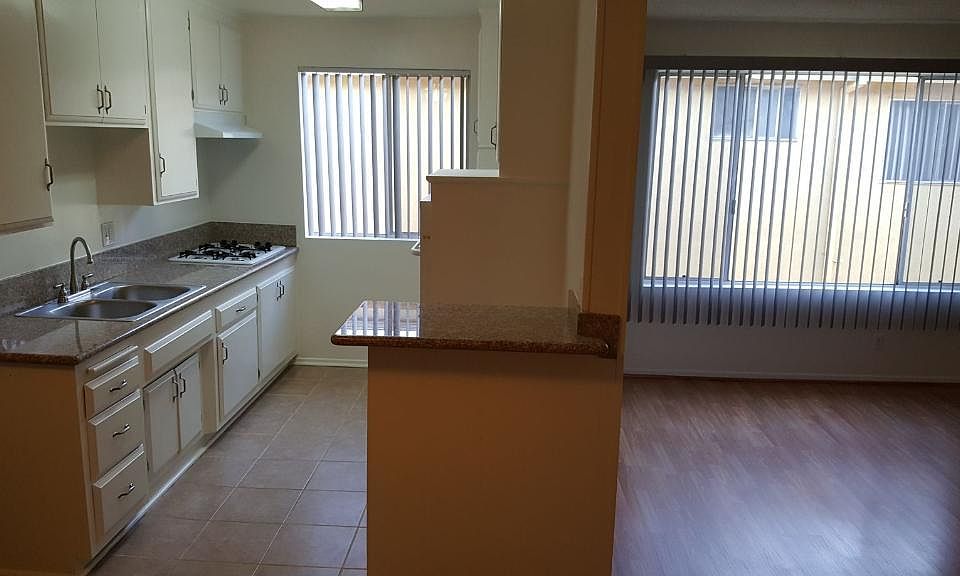 1st image of 5430 Corteen Pl APT 11