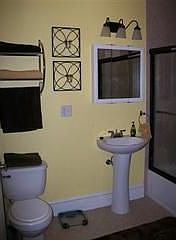 5th image of 608 Bramhall Ave APT 4C