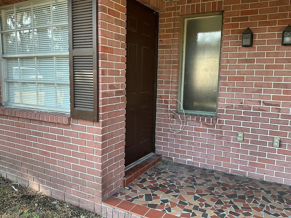 1st image of 707 Boyd Ct