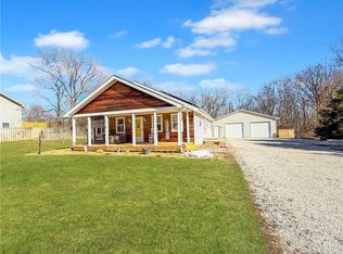 2218 Baker Ln, Decatur, IL 62526