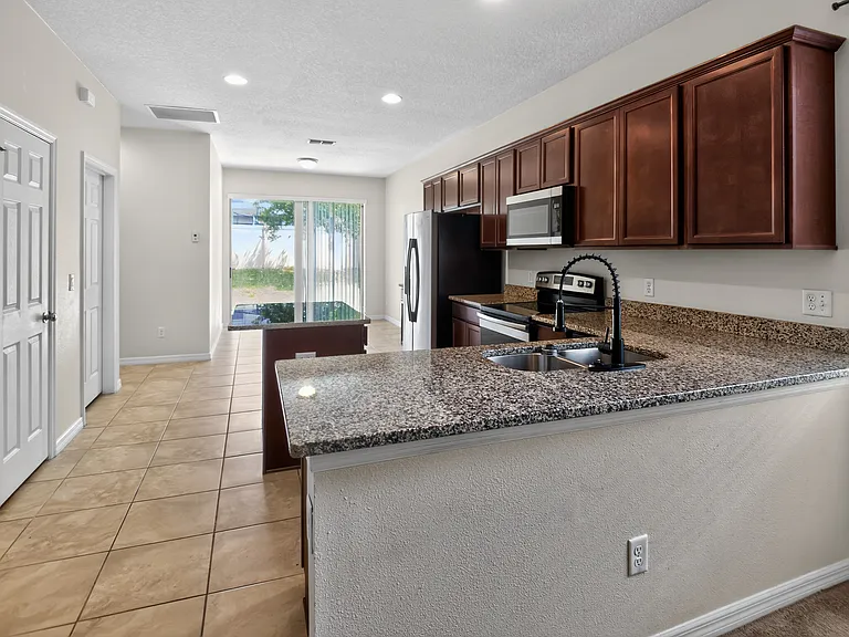 17520 Butterfly Pea Ct — Photo 13