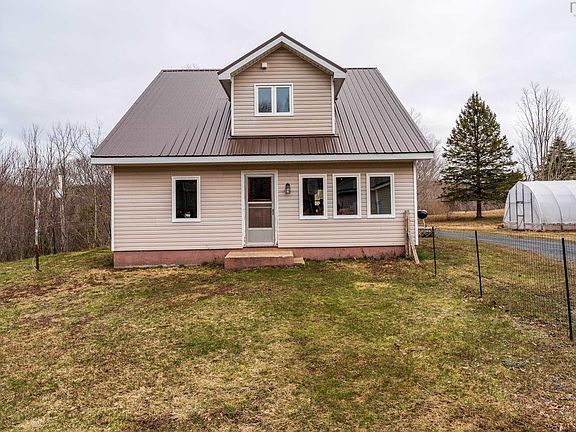 4th image of 550 River Rd
