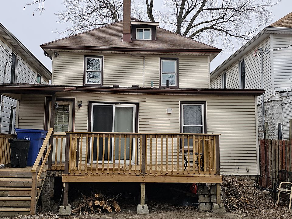 1st image of 877 Marion Ave #1