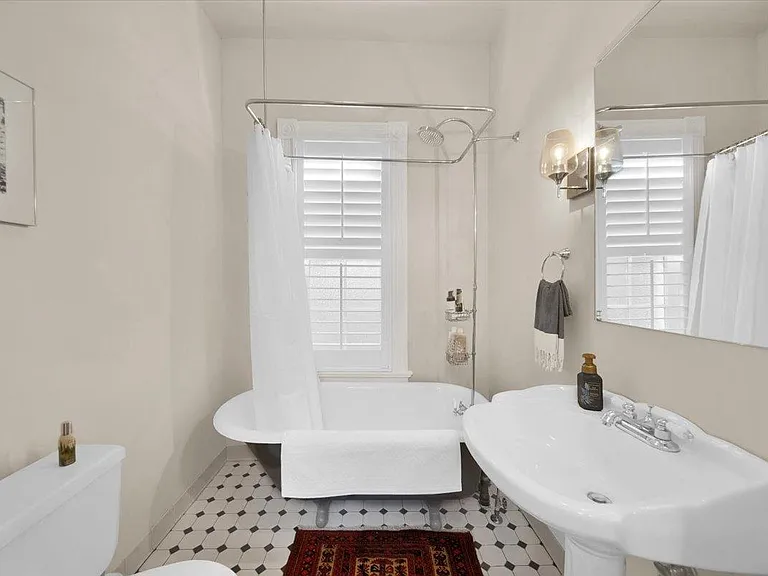1527 Floyd Ave — Photo 27