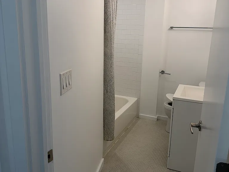 500 W New Jersey Ave #3 — Photo 2