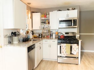 23 Ledge Hill Rd #1, West Roxbury, MA 02132
