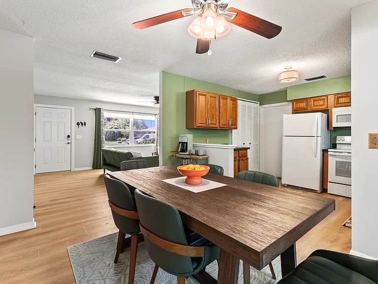 6 Courtney Ct — Photo 11
