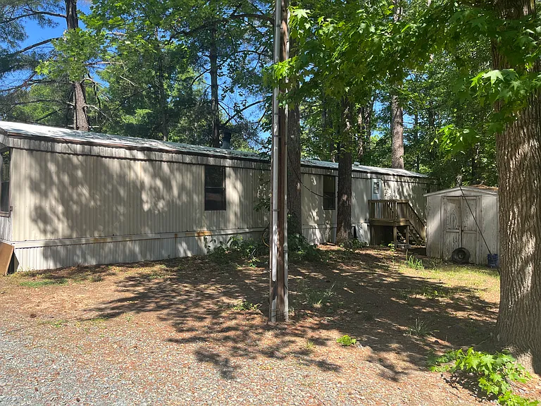 4712 Dairyland Rd — Photo 2